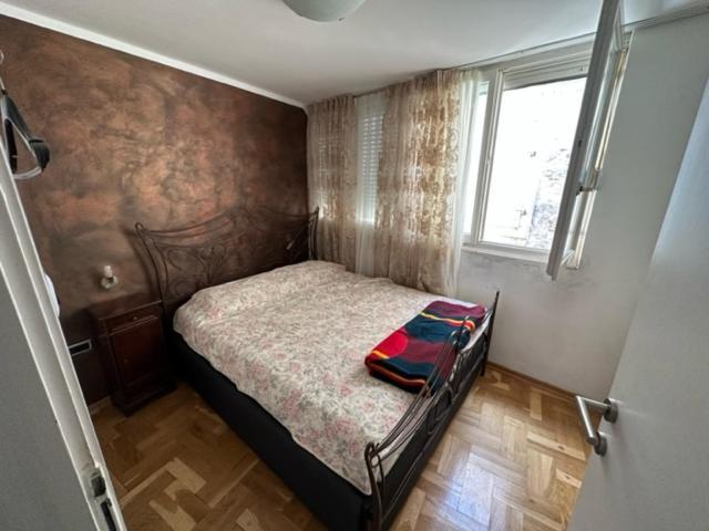 Cozy Old Town Apartment, Μπούντβα Εξωτερικό φωτογραφία