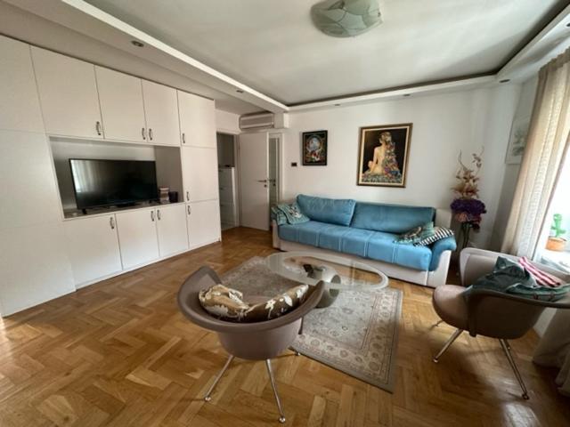 Cozy Old Town Apartment, Μπούντβα Εξωτερικό φωτογραφία